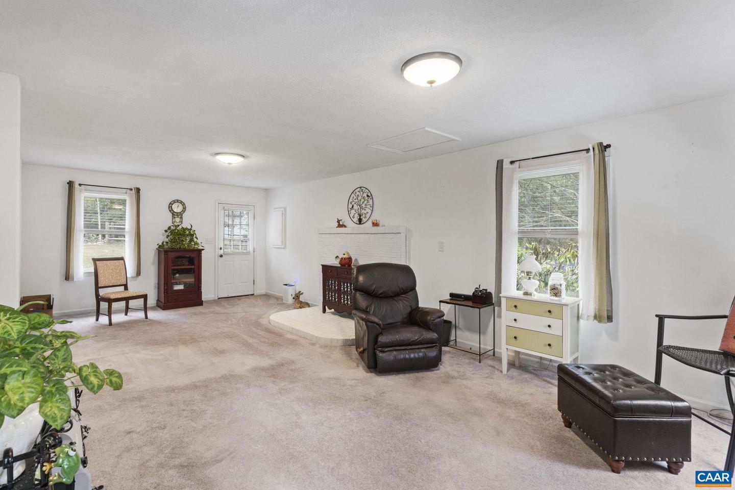340 JEFFERSON DR, PALMYRA, Virginia 22963, 3 Bedrooms Bedrooms, ,2 BathroomsBathrooms,Residential,For sale,340 JEFFERSON DR,669480 MLS # 669480
