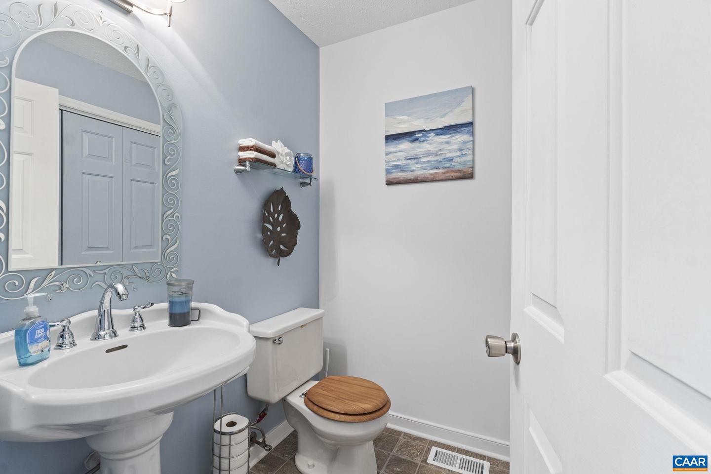 340 JEFFERSON DR, PALMYRA, Virginia 22963, 3 Bedrooms Bedrooms, ,2 BathroomsBathrooms,Residential,For sale,340 JEFFERSON DR,669480 MLS # 669480
