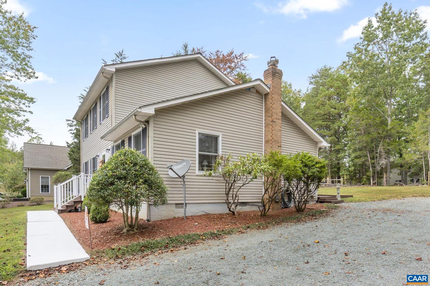 340 JEFFERSON DR, PALMYRA, Virginia 22963, 3 Bedrooms Bedrooms, ,2 BathroomsBathrooms,Residential,For sale,340 JEFFERSON DR,669480 MLS # 669480