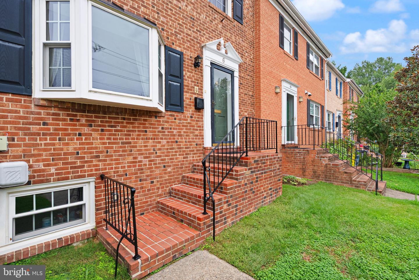 6 E MASON AVE, ALEXANDRIA, Virginia 22301, 3 Bedrooms Bedrooms, ,2 BathroomsBathrooms,Residential,For sale,6 E MASON AVE,VAAX2050312 MLS # VAAX2050312