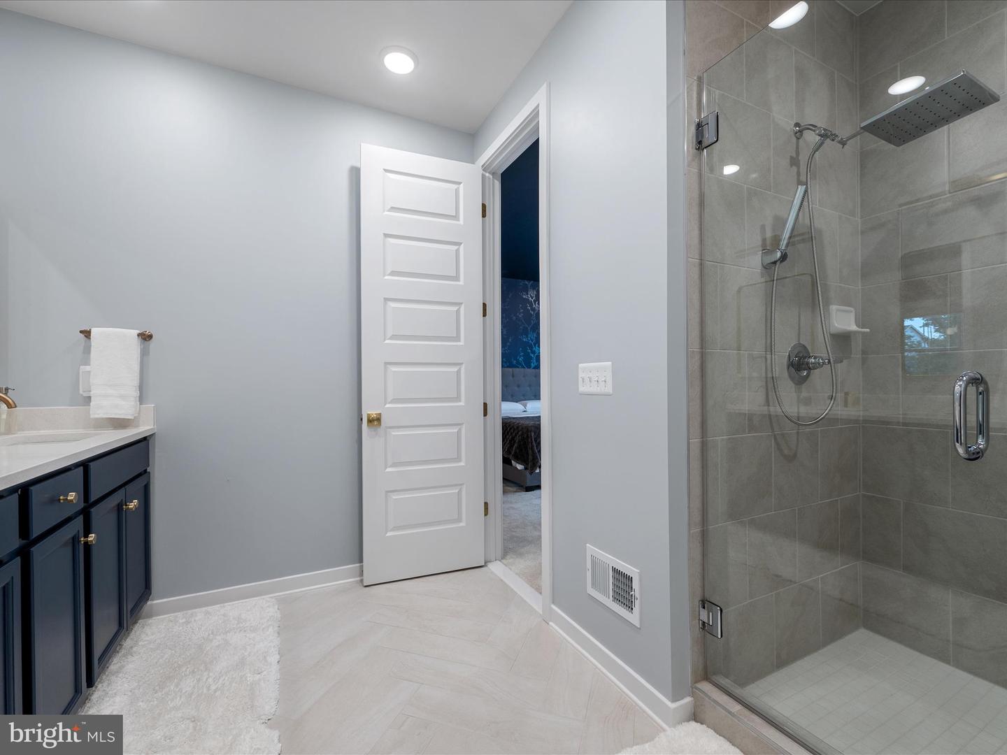 22976 COPPER TREE TER, ASHBURN, Virginia 20148, 3 Bedrooms Bedrooms, ,3 BathroomsBathrooms,Residential,For sale,22976 COPPER TREE TER,VALO2107848 MLS # VALO2107848
