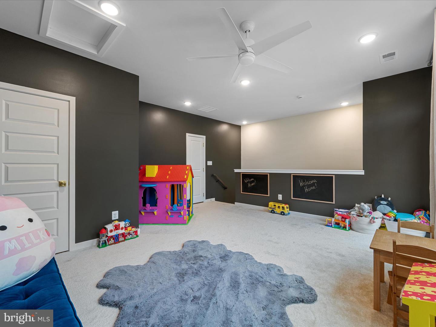 22976 COPPER TREE TER, ASHBURN, Virginia 20148, 3 Bedrooms Bedrooms, ,3 BathroomsBathrooms,Residential,For sale,22976 COPPER TREE TER,VALO2107848 MLS # VALO2107848