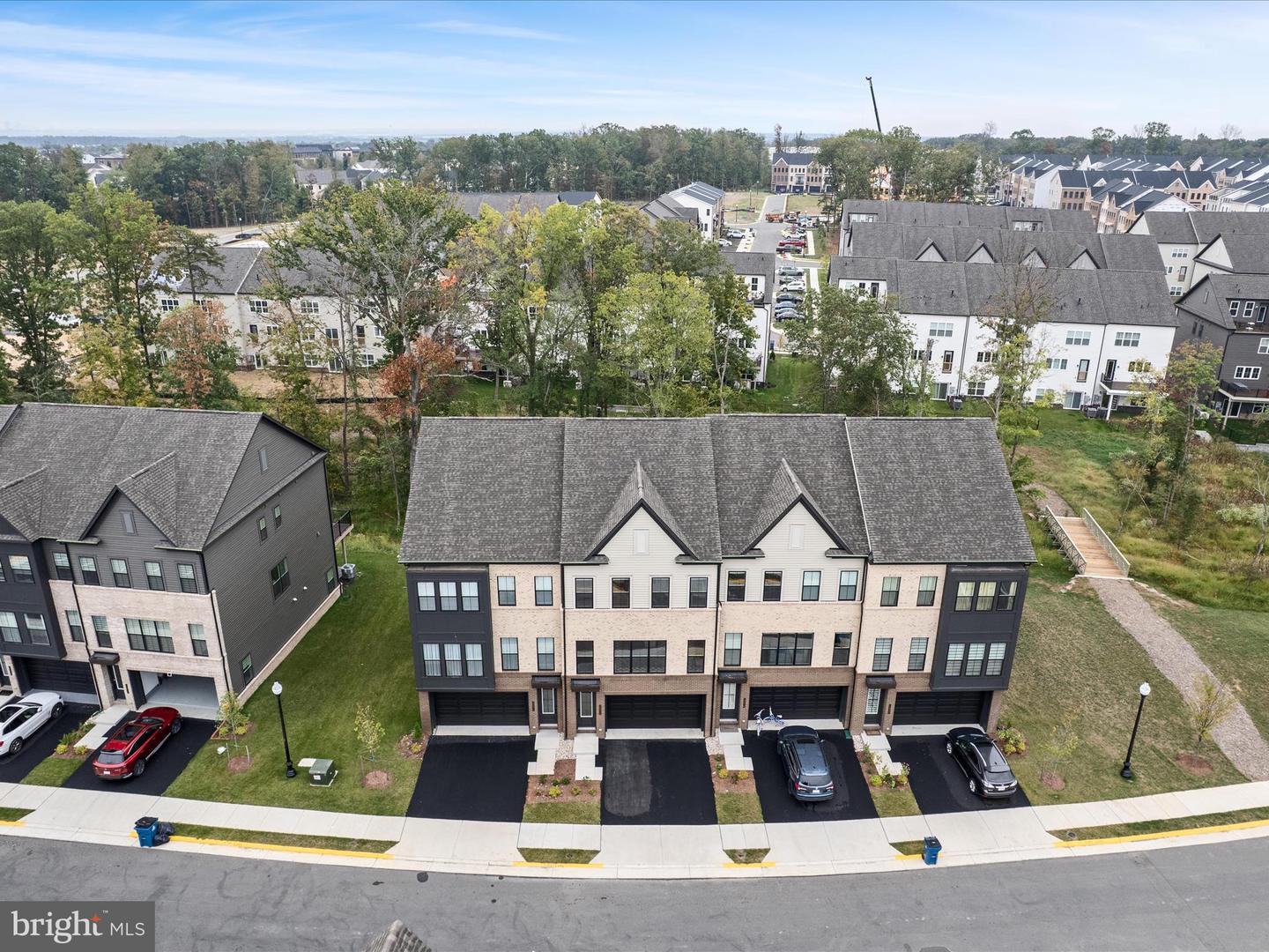 22976 COPPER TREE TER, ASHBURN, Virginia 20148, 3 Bedrooms Bedrooms, ,3 BathroomsBathrooms,Residential,For sale,22976 COPPER TREE TER,VALO2107848 MLS # VALO2107848