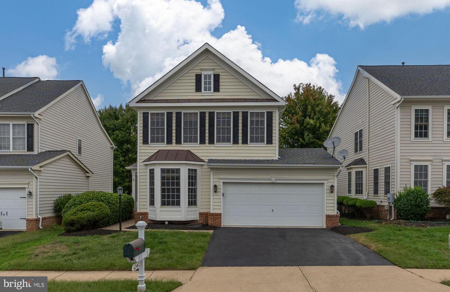 6040 ALDERDALE PL, HAYMARKET, Virginia 20169, 4 Bedrooms Bedrooms, 8 Rooms Rooms,3 BathroomsBathrooms,Residential,For sale,6040 ALDERDALE PL,VAPW2105096 MLS # VAPW2105096