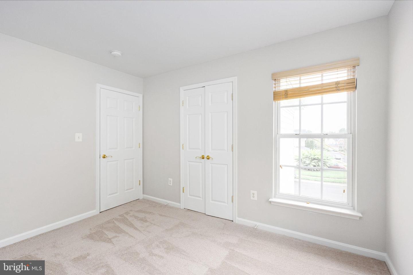 6040 ALDERDALE PL, HAYMARKET, Virginia 20169, 4 Bedrooms Bedrooms, 8 Rooms Rooms,3 BathroomsBathrooms,Residential,For sale,6040 ALDERDALE PL,VAPW2105096 MLS # VAPW2105096