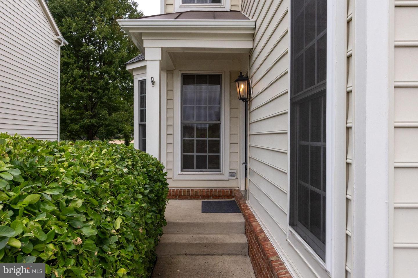 6040 ALDERDALE PL, HAYMARKET, Virginia 20169, 4 Bedrooms Bedrooms, 8 Rooms Rooms,3 BathroomsBathrooms,Residential,For sale,6040 ALDERDALE PL,VAPW2105096 MLS # VAPW2105096