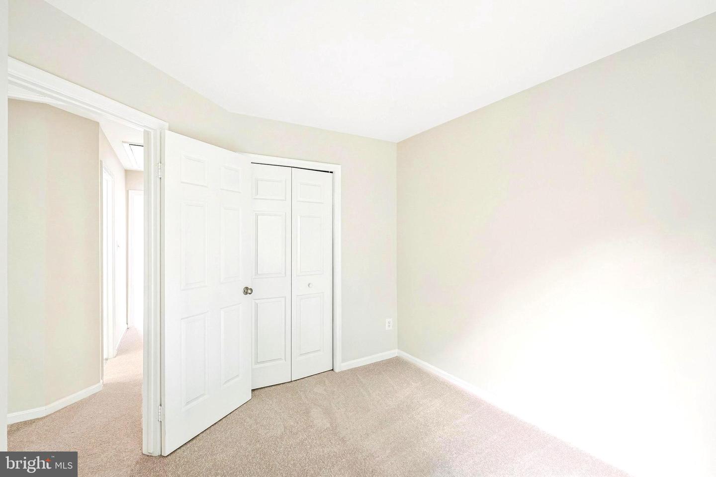 21921 MYRTLEWOOD SQ, STERLING, Virginia 20164, 3 Bedrooms Bedrooms, ,2 BathroomsBathrooms,Residential,For sale,21921 MYRTLEWOOD SQ,VALO2107758 MLS # VALO2107758