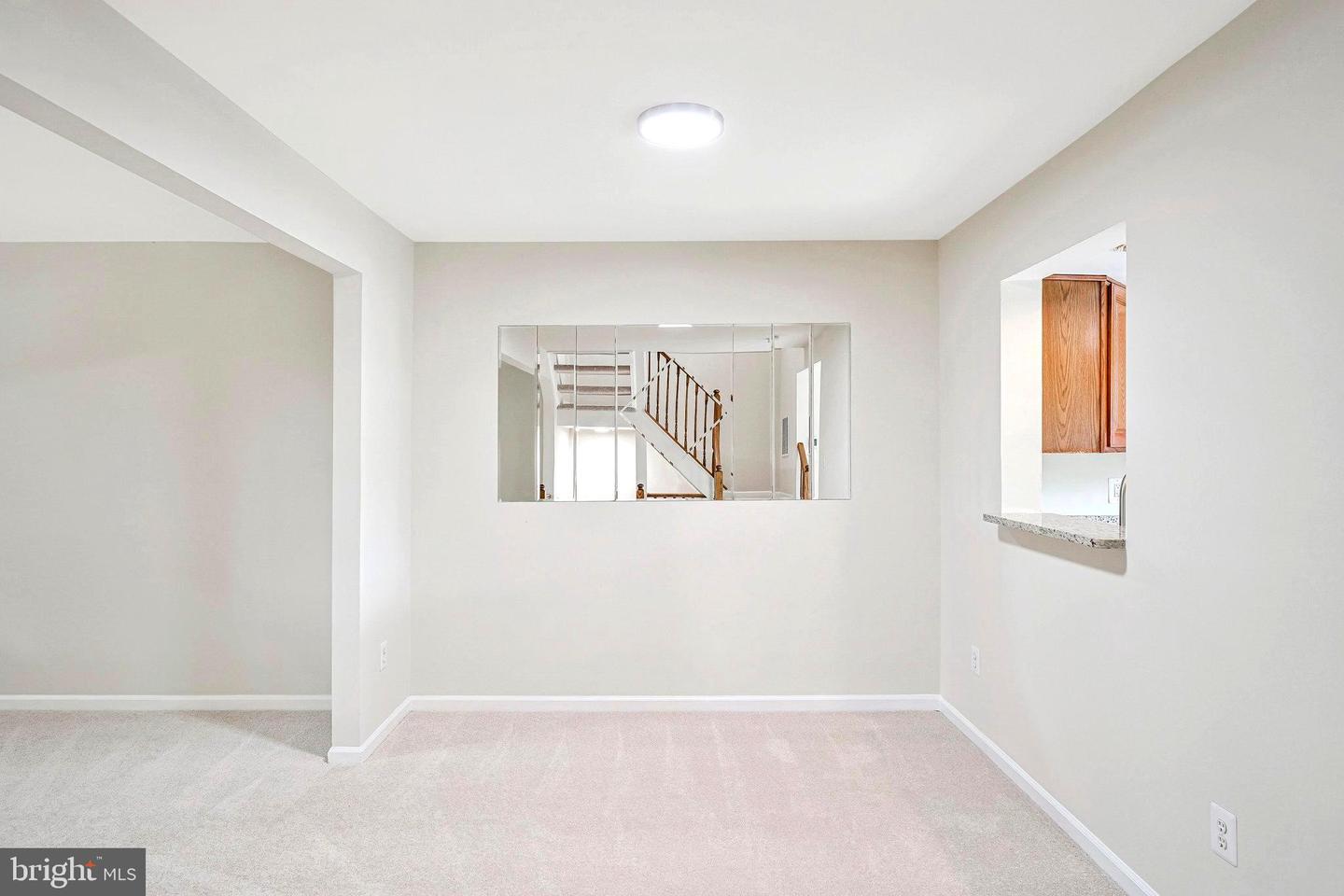 21921 MYRTLEWOOD SQ, STERLING, Virginia 20164, 3 Bedrooms Bedrooms, ,2 BathroomsBathrooms,Residential,For sale,21921 MYRTLEWOOD SQ,VALO2107758 MLS # VALO2107758