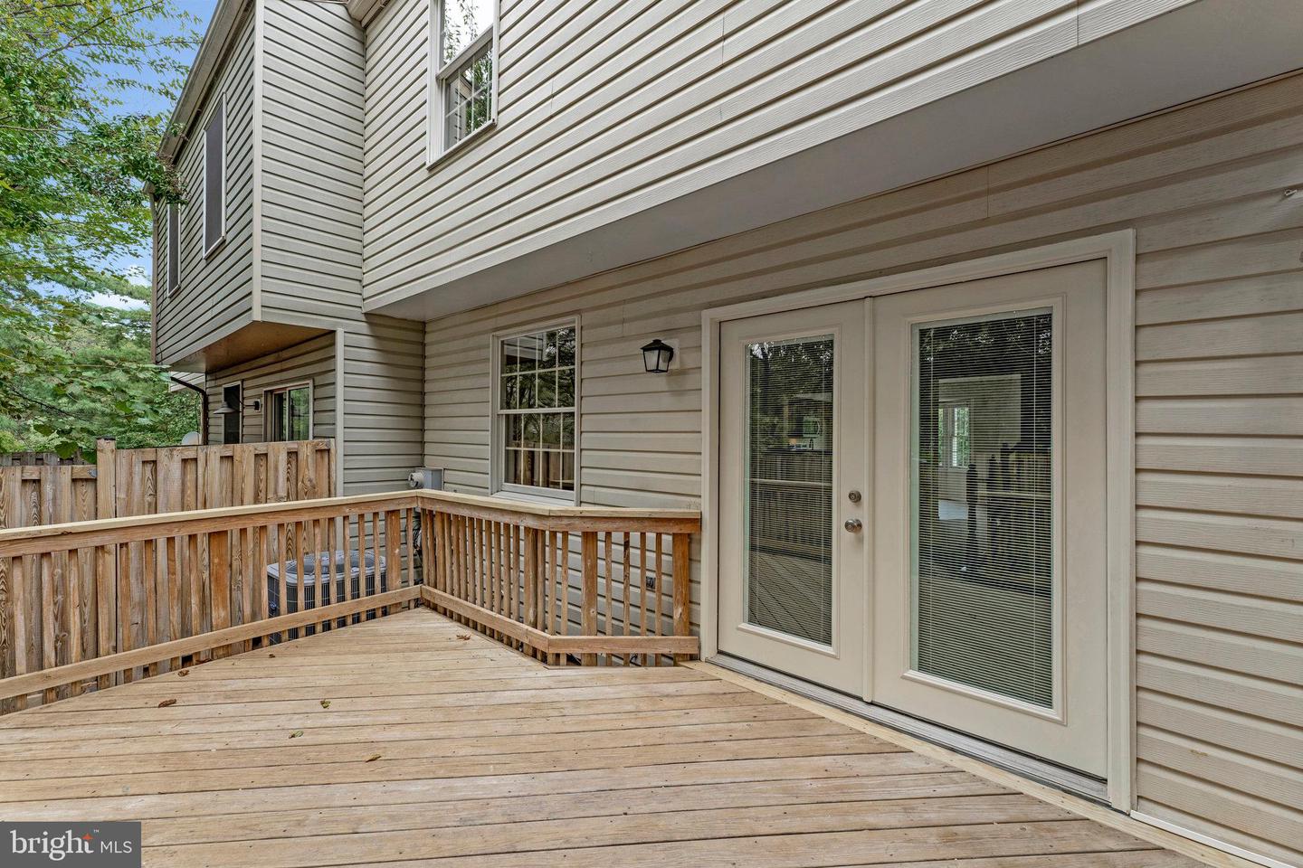 21921 MYRTLEWOOD SQ, STERLING, Virginia 20164, 3 Bedrooms Bedrooms, ,2 BathroomsBathrooms,Residential,For sale,21921 MYRTLEWOOD SQ,VALO2107758 MLS # VALO2107758