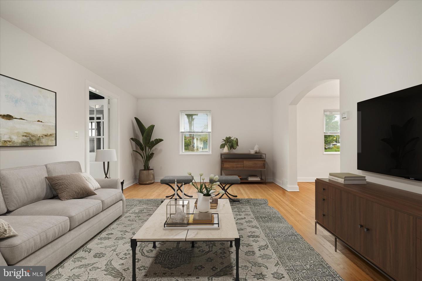 143 N ABINGDON ST, ARLINGTON, Virginia 22203, 3 Bedrooms Bedrooms, ,2 BathroomsBathrooms,Residential,For sale,143 N ABINGDON ST,VAAR2064242 MLS # VAAR2064242