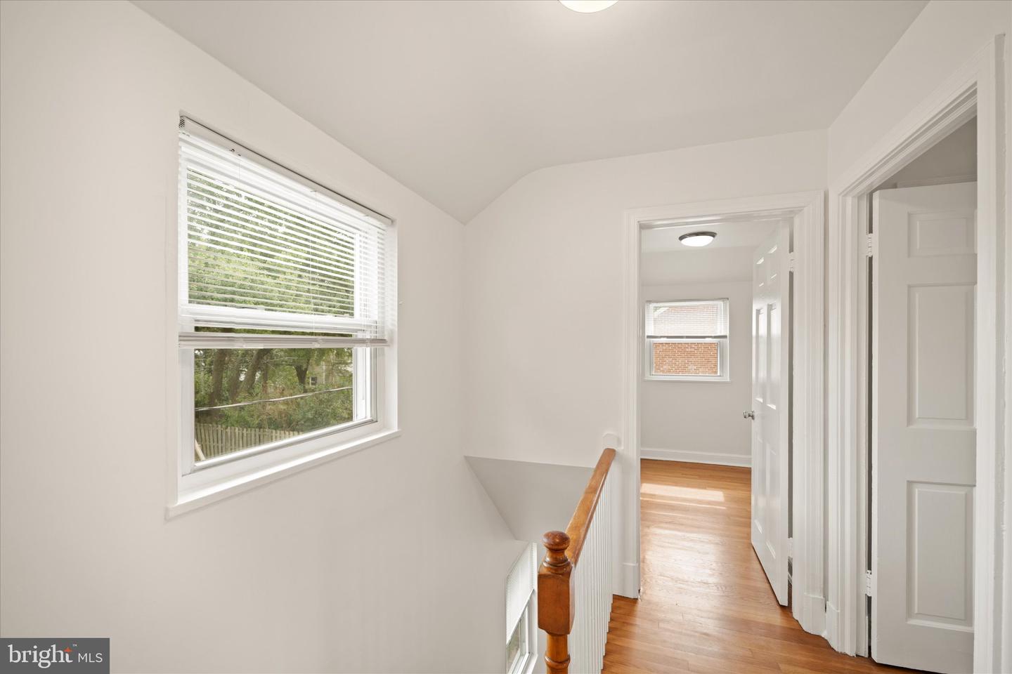 143 N ABINGDON ST, ARLINGTON, Virginia 22203, 3 Bedrooms Bedrooms, ,2 BathroomsBathrooms,Residential,For sale,143 N ABINGDON ST,VAAR2064242 MLS # VAAR2064242