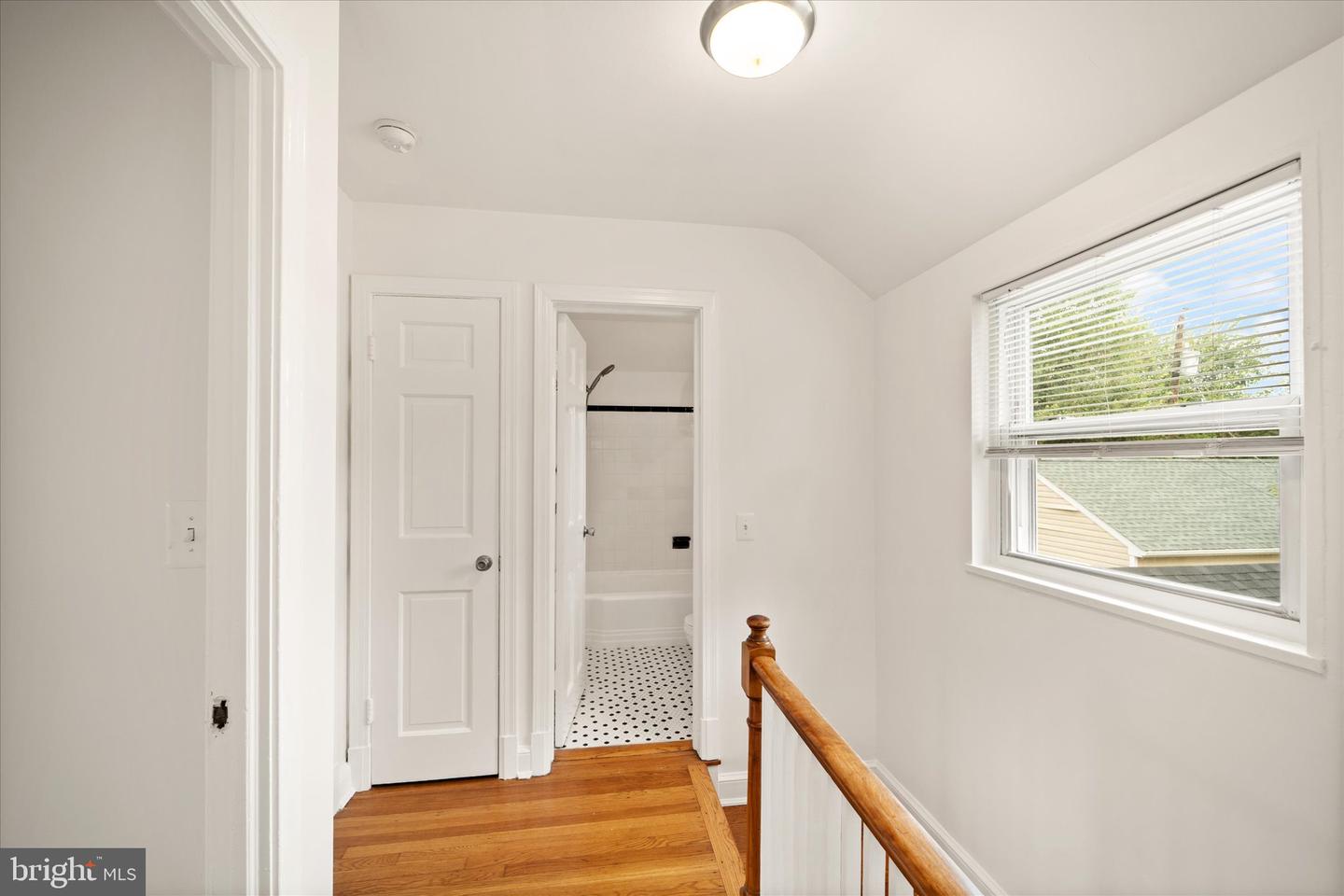 143 N ABINGDON ST, ARLINGTON, Virginia 22203, 3 Bedrooms Bedrooms, ,2 BathroomsBathrooms,Residential,For sale,143 N ABINGDON ST,VAAR2064242 MLS # VAAR2064242