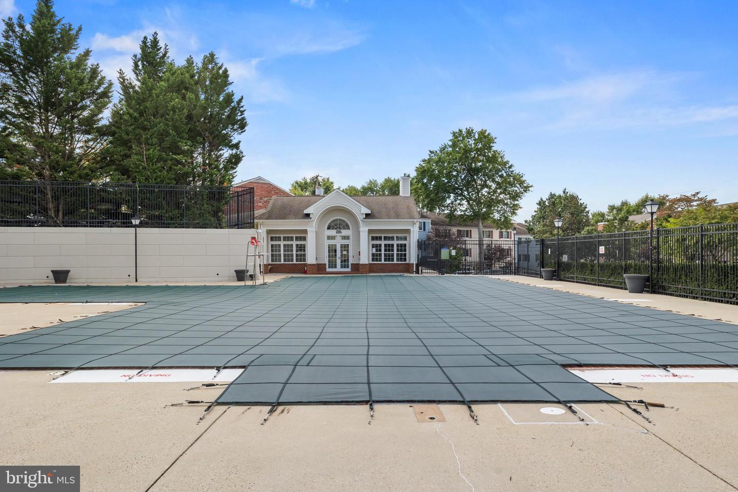 1637 N VAN DORN ST, ALEXANDRIA, Virginia 22304, 2 Bedrooms Bedrooms, ,1 BathroomBathrooms,Residential,For sale,1637 N VAN DORN ST,VAAX2050280 MLS # VAAX2050280