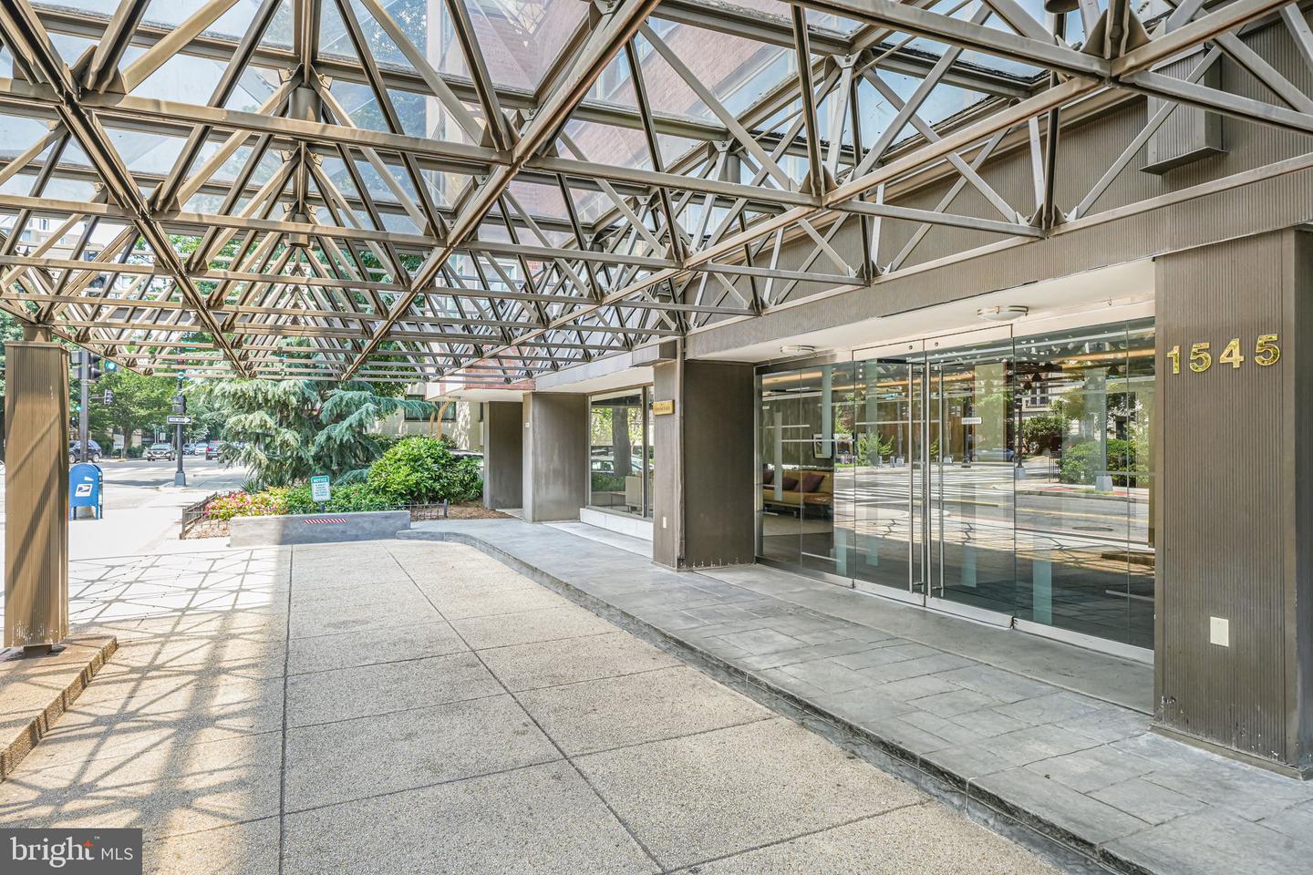 1545 18TH ST NW #411, WASHINGTON, District Of Columbia 20036, 1 Bedroom Bedrooms, ,1 BathroomBathrooms,Residential,For sale,1545 18TH ST NW #411,DCDC2224600 MLS # DCDC2224600