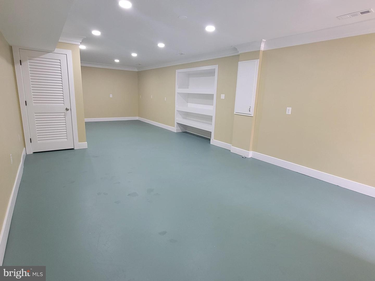9207 ENTERPRISE CT #A, MANASSAS PARK, Virginia 20111, ,Land,For sale,9207 ENTERPRISE CT #A,VAMP2003364 MLS # VAMP2003364