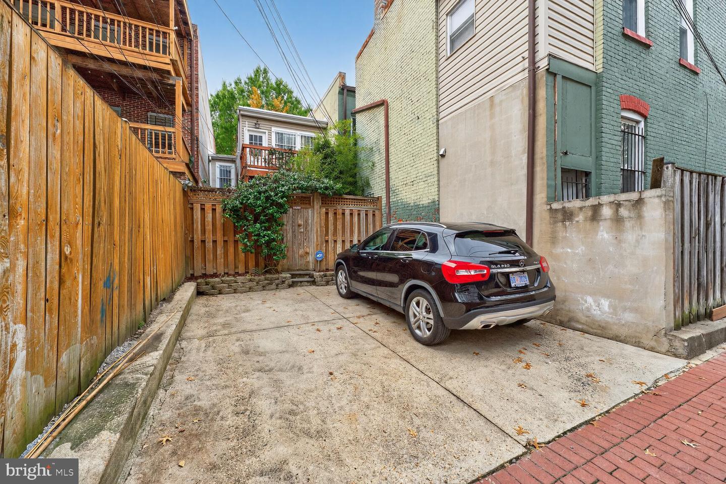 2261 12TH ST NW, WASHINGTON, District Of Columbia 20009, 3 Bedrooms Bedrooms, ,2 BathroomsBathrooms,Residential,For sale,2261 12TH ST NW,DCDC2224616 MLS # DCDC2224616