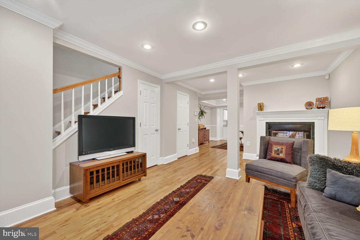 2261 12TH ST NW, WASHINGTON, District Of Columbia 20009, 3 Bedrooms Bedrooms, ,2 BathroomsBathrooms,Residential,For sale,2261 12TH ST NW,DCDC2224616 MLS # DCDC2224616