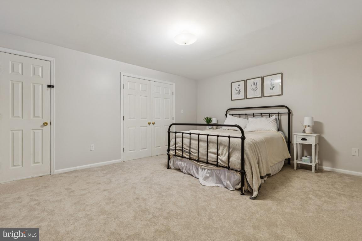 7819 WELLINGTON DR, WARRENTON, Virginia 20186, 5 Bedrooms Bedrooms, ,4 BathroomsBathrooms,Residential,For sale,7819 WELLINGTON DR,VAFQ2018508 MLS # VAFQ2018508