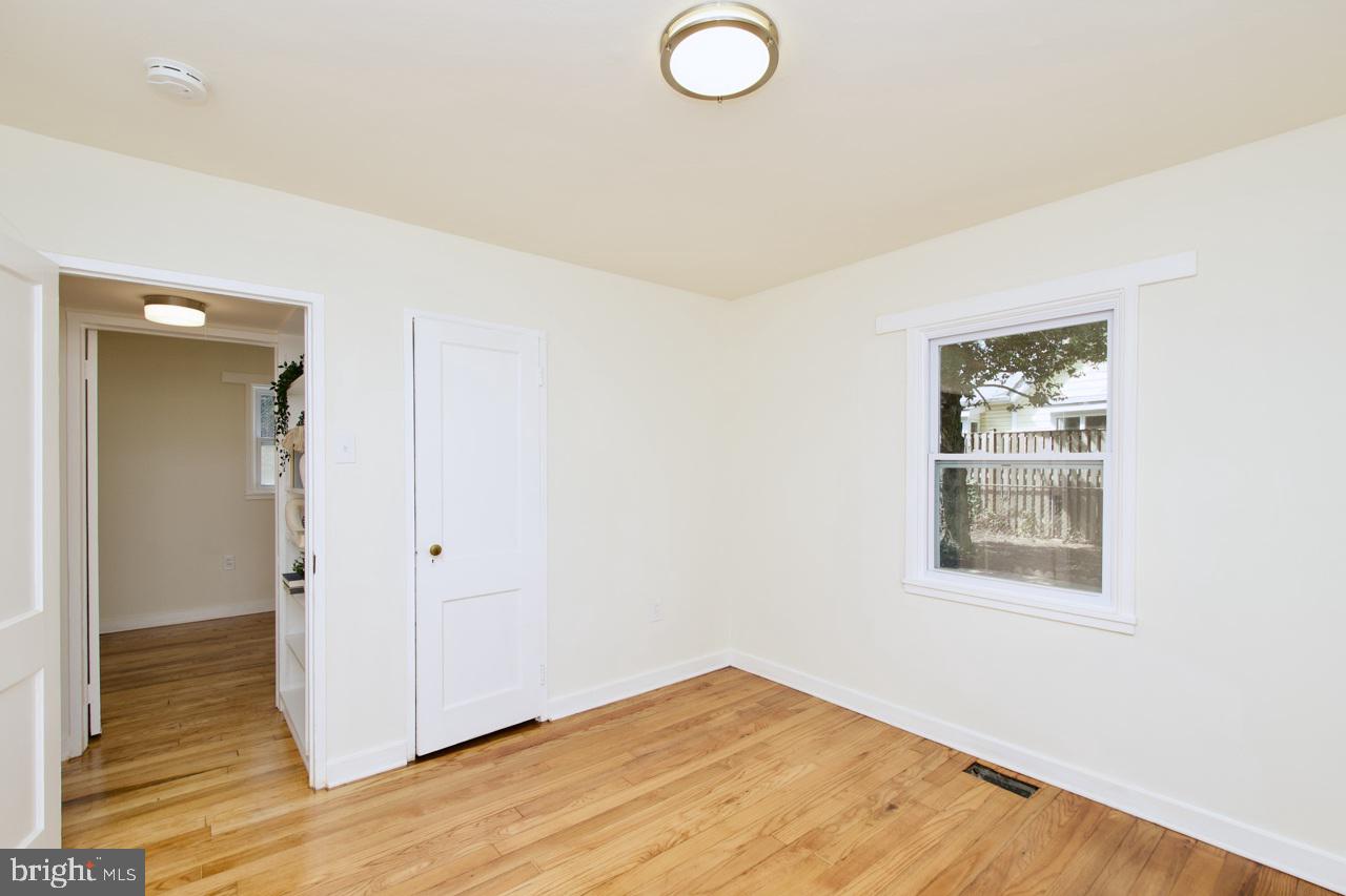 2415 FAIRHAVEN AVE, ALEXANDRIA, Virginia 22303, 4 Bedrooms Bedrooms, ,2 BathroomsBathrooms,Residential,For sale,2415 FAIRHAVEN AVE,VAFX2269740 MLS # VAFX2269740