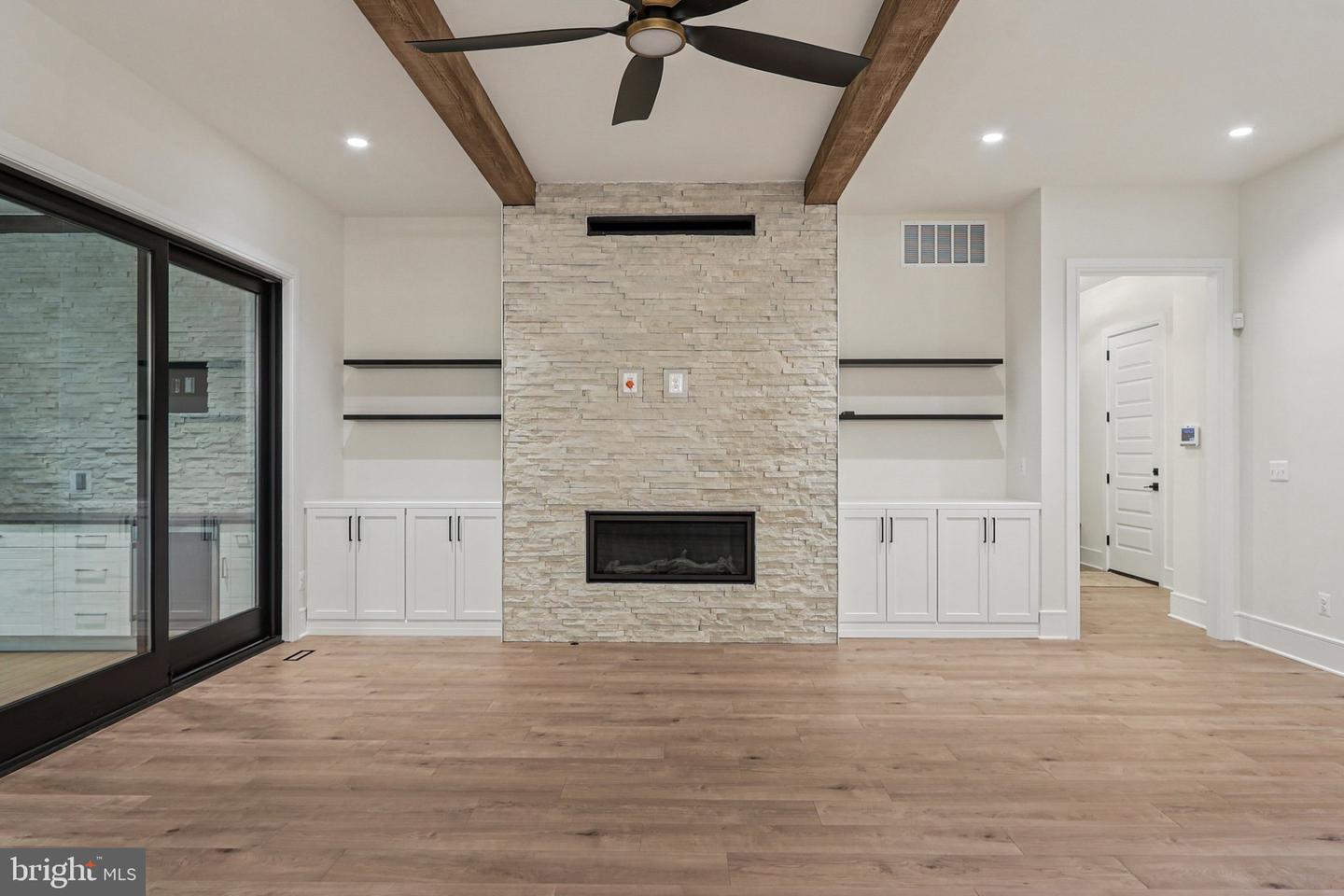 5224 TRUNNION TRL, WOODBRIDGE, Virginia 22192, 5 Bedrooms Bedrooms, ,4 BathroomsBathrooms,Residential,For sale,5224 TRUNNION TRL,VAPW2104924 MLS # VAPW2104924