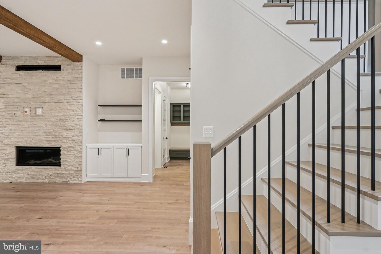 5224 TRUNNION TRL, WOODBRIDGE, Virginia 22192, 5 Bedrooms Bedrooms, ,4 BathroomsBathrooms,Residential,For sale,5224 TRUNNION TRL,VAPW2104924 MLS # VAPW2104924