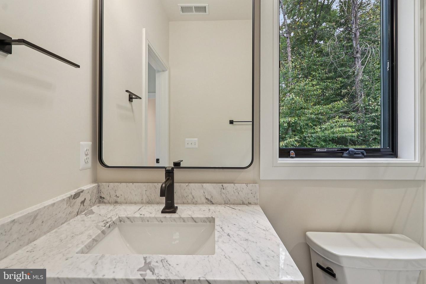 5224 TRUNNION TRL, WOODBRIDGE, Virginia 22192, 5 Bedrooms Bedrooms, ,4 BathroomsBathrooms,Residential,For sale,5224 TRUNNION TRL,VAPW2104924 MLS # VAPW2104924