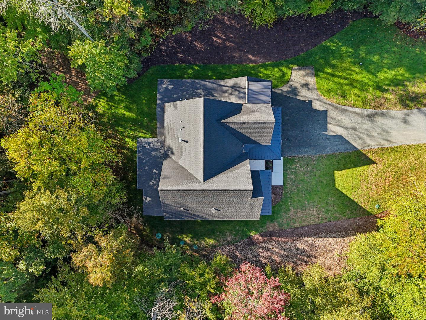5224 TRUNNION TRL, WOODBRIDGE, Virginia 22192, 5 Bedrooms Bedrooms, ,4 BathroomsBathrooms,Residential,For sale,5224 TRUNNION TRL,VAPW2104924 MLS # VAPW2104924