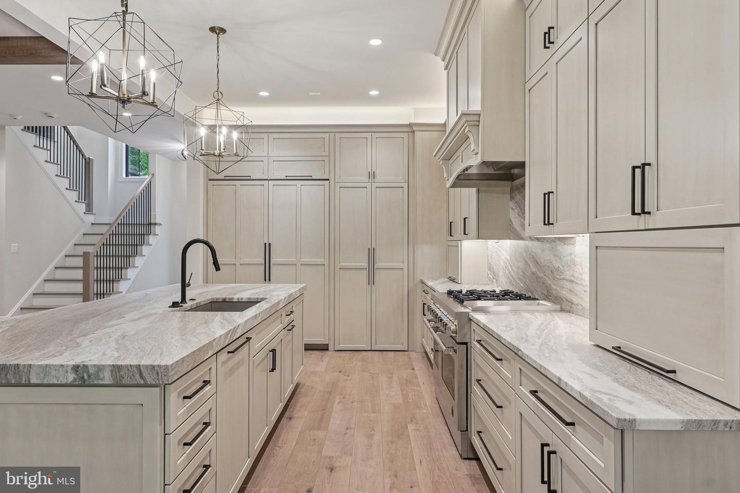 5224 TRUNNION TRL, WOODBRIDGE, Virginia 22192, 5 Bedrooms Bedrooms, ,4 BathroomsBathrooms,Residential,For sale,5224 TRUNNION TRL,VAPW2104924 MLS # VAPW2104924