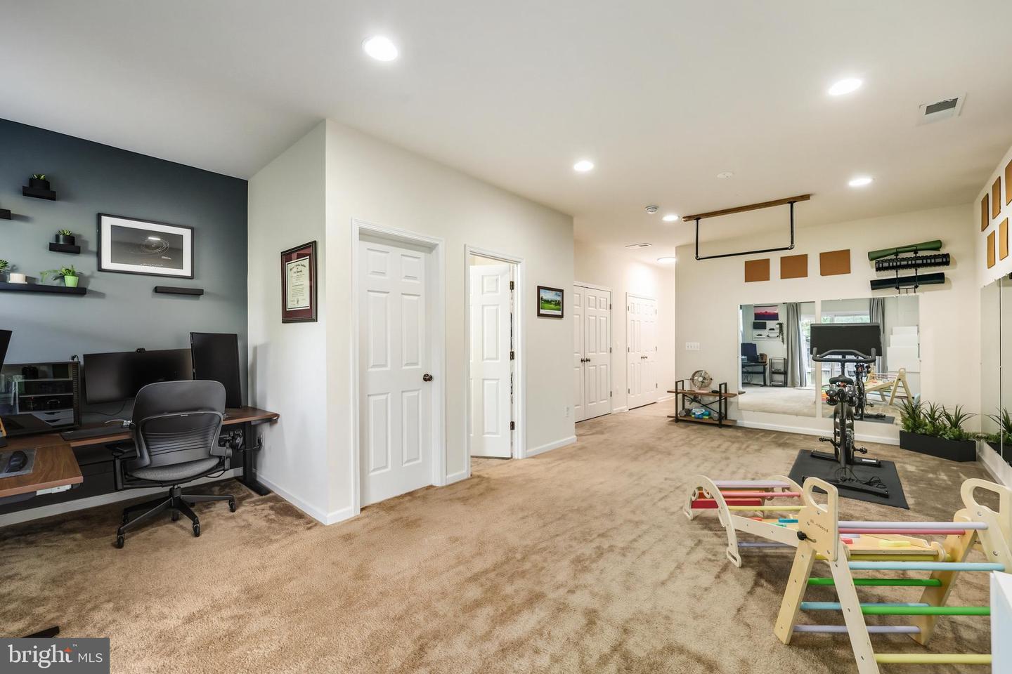 219 MILES HAWK TER, PURCELLVILLE, Virginia 20132, 2 Bedrooms Bedrooms, ,3 BathroomsBathrooms,Residential,For sale,219 MILES HAWK TER,VALO2107822 MLS # VALO2107822
