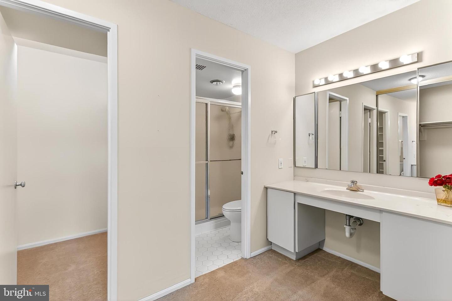 205 YOAKUM PKWY #822, ALEXANDRIA, Virginia 22304, 2 Bedrooms Bedrooms, ,2 BathroomsBathrooms,Residential,For sale,205 YOAKUM PKWY #822,VAAX2050308 MLS # VAAX2050308