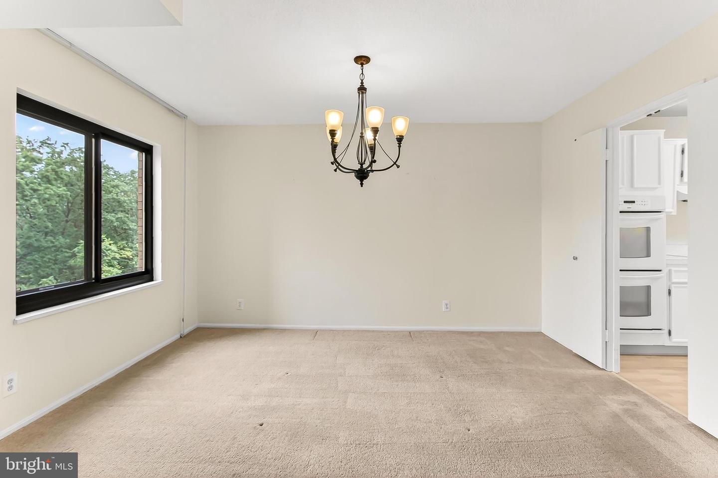 205 YOAKUM PKWY #822, ALEXANDRIA, Virginia 22304, 2 Bedrooms Bedrooms, ,2 BathroomsBathrooms,Residential,For sale,205 YOAKUM PKWY #822,VAAX2050308 MLS # VAAX2050308