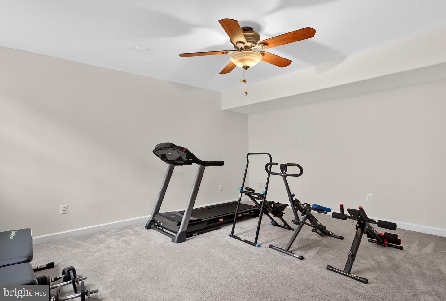 6623 LOCUST WAY, ANNANDALE, Virginia 22003, 7 Bedrooms Bedrooms, ,5 BathroomsBathrooms,Residential,For sale,6623 LOCUST WAY,VAFX2269882 MLS # VAFX2269882