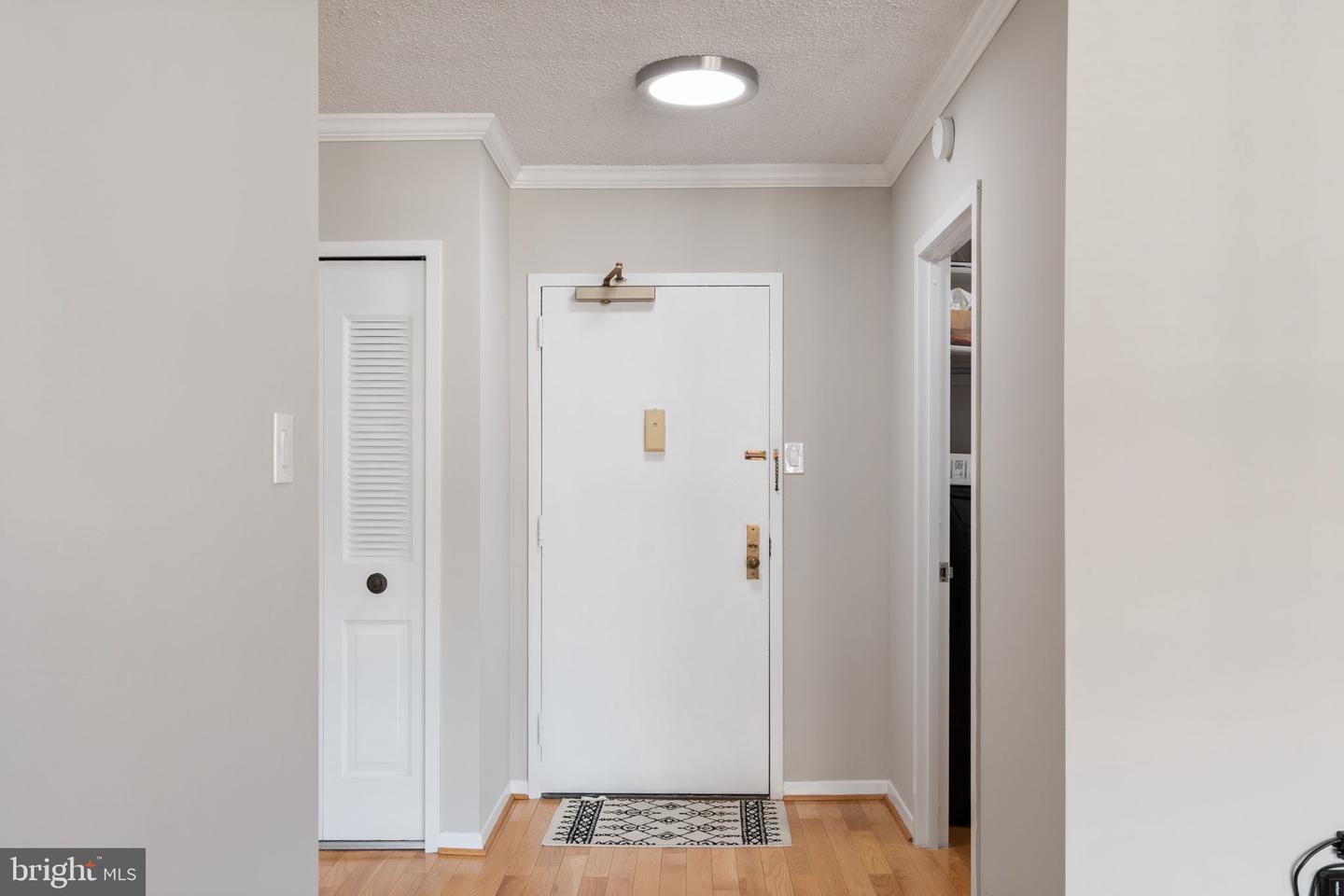 3705 S GEORGE MASON DR #2202S, FALLS CHURCH, Virginia 22041, 1 Bedroom Bedrooms, ,1 BathroomBathrooms,Residential,For sale,3705 S GEORGE MASON DR #2202S,VAFX2235360 MLS # VAFX2235360