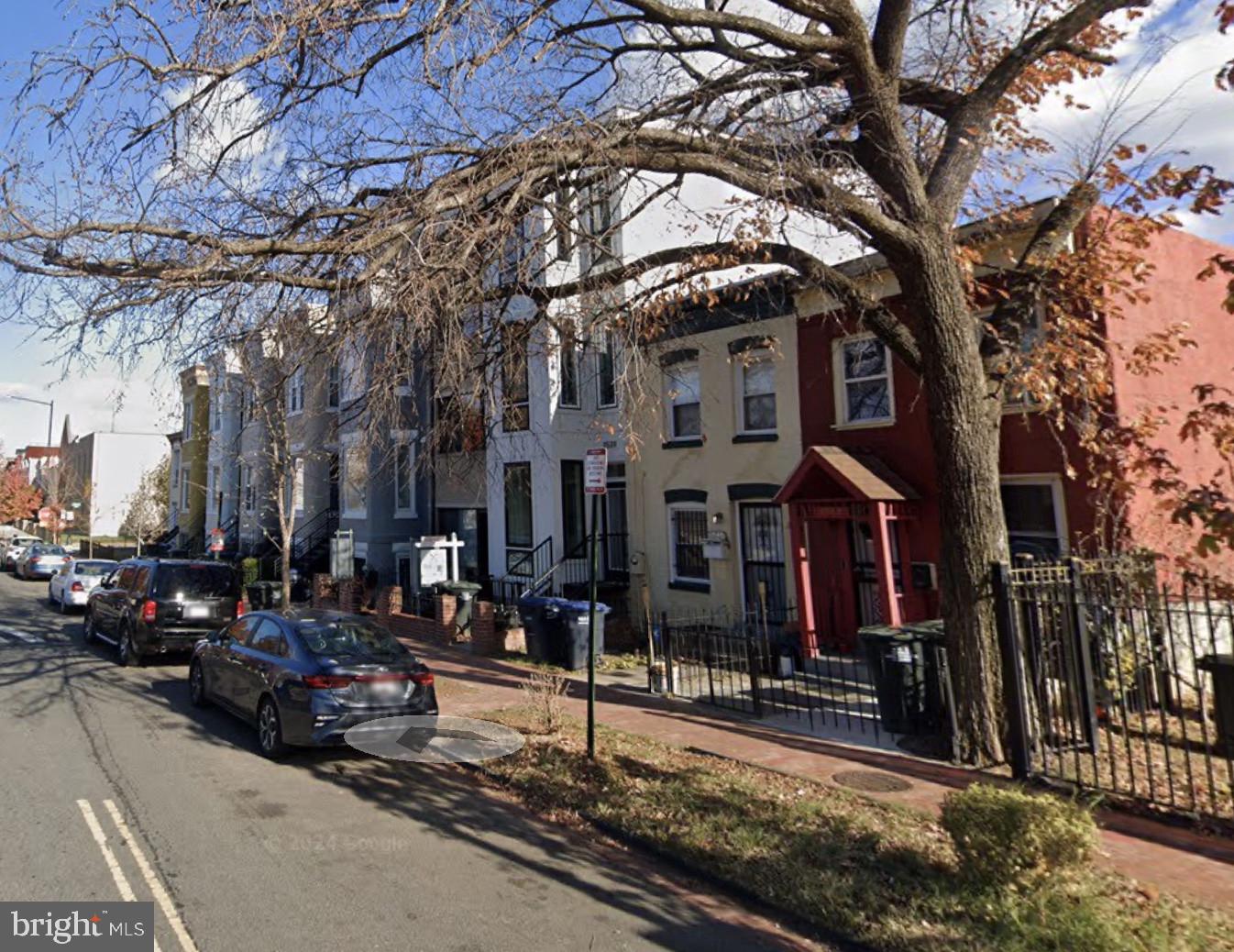 1545 4TH ST NW, WASHINGTON, District Of Columbia 20001, 4 Bedrooms Bedrooms, ,1 BathroomBathrooms,Residential,For sale,1545 4TH ST NW,DCDC2204524 MLS # DCDC2204524