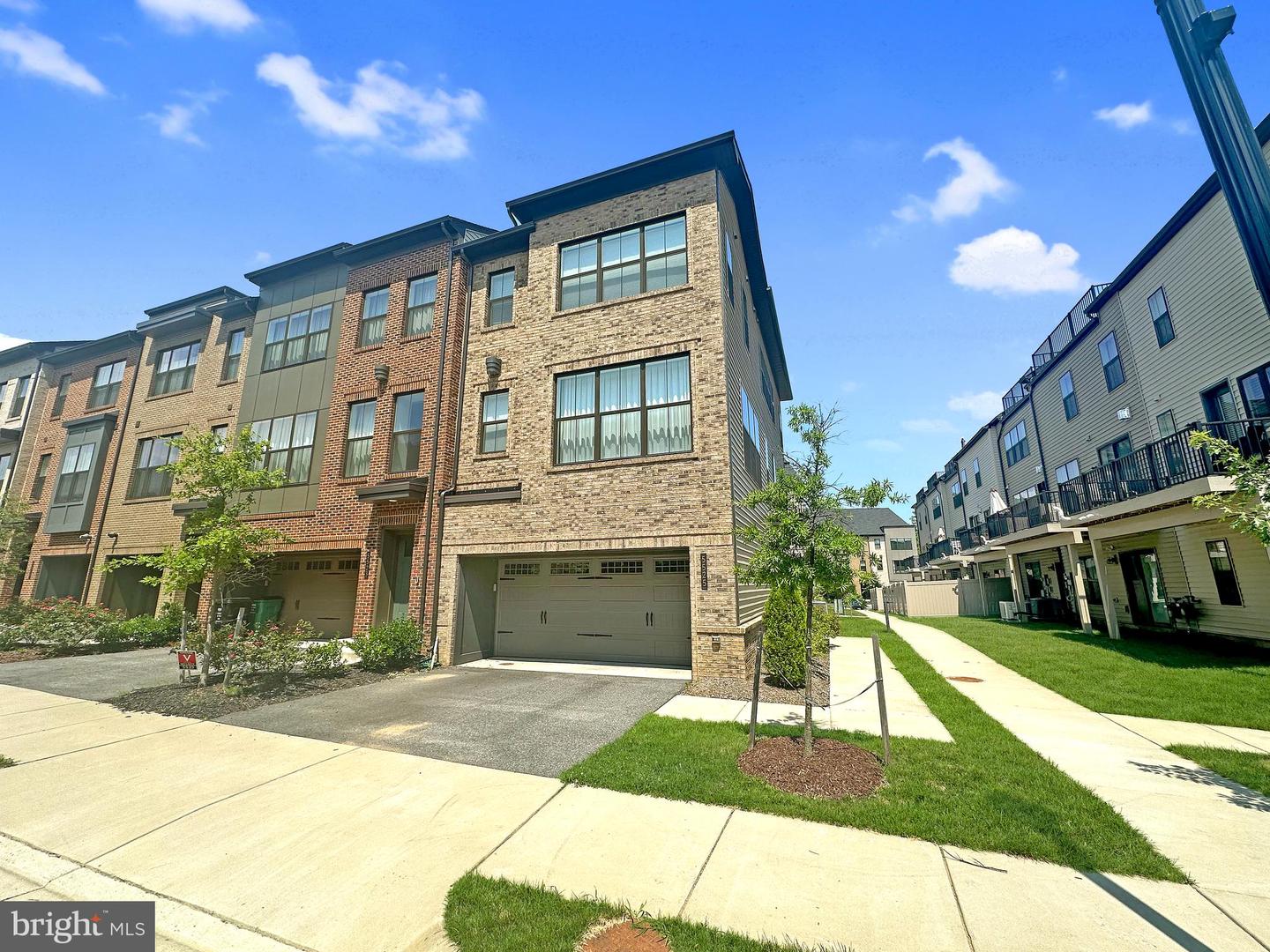 5525 VALMARANA WAY, ALEXANDRIA, Virginia 22312, 3 Bedrooms Bedrooms, ,3 BathroomsBathrooms,Residential,For sale,5525 VALMARANA WAY,VAFX2252950 MLS # VAFX2252950