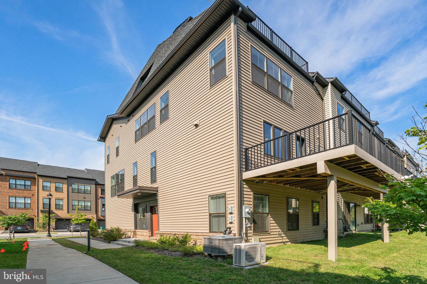 5525 VALMARANA WAY, ALEXANDRIA, Virginia 22312, 3 Bedrooms Bedrooms, ,3 BathroomsBathrooms,Residential,For sale,5525 VALMARANA WAY,VAFX2252950 MLS # VAFX2252950