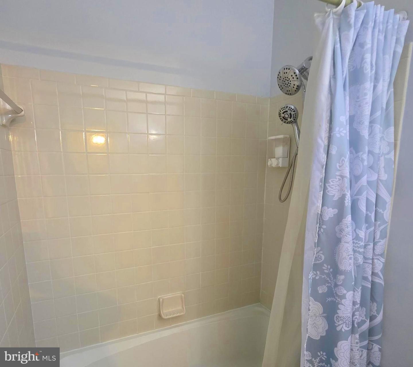 4403 ASPEN DR, ALEXANDRIA, Virginia 22309, 3 Bedrooms Bedrooms, ,2 BathroomsBathrooms,Residential,For sale,4403 ASPEN DR,VAFX2255884 MLS # VAFX2255884