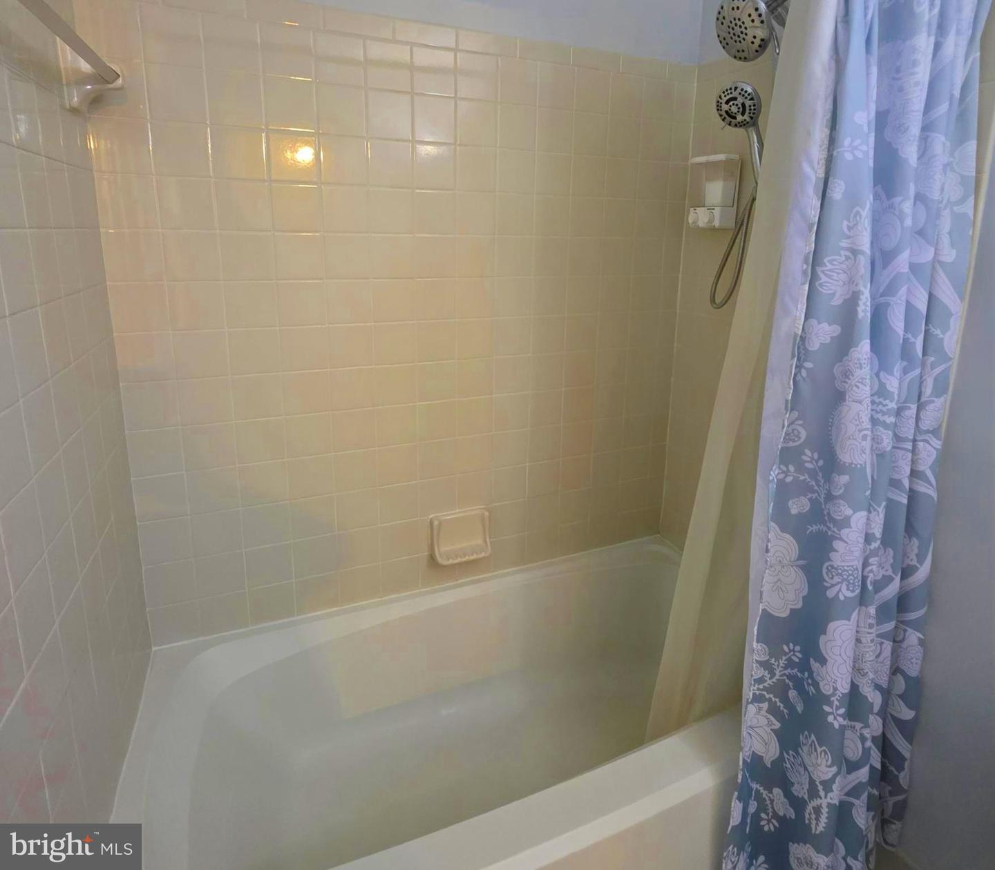 4403 ASPEN DR, ALEXANDRIA, Virginia 22309, 3 Bedrooms Bedrooms, ,2 BathroomsBathrooms,Residential,For sale,4403 ASPEN DR,VAFX2255884 MLS # VAFX2255884