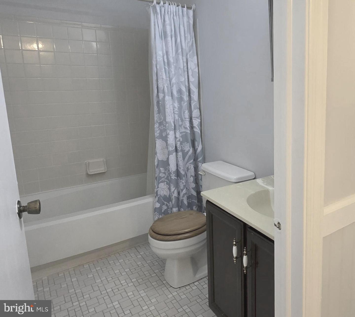 4403 ASPEN DR, ALEXANDRIA, Virginia 22309, 3 Bedrooms Bedrooms, ,2 BathroomsBathrooms,Residential,For sale,4403 ASPEN DR,VAFX2255884 MLS # VAFX2255884