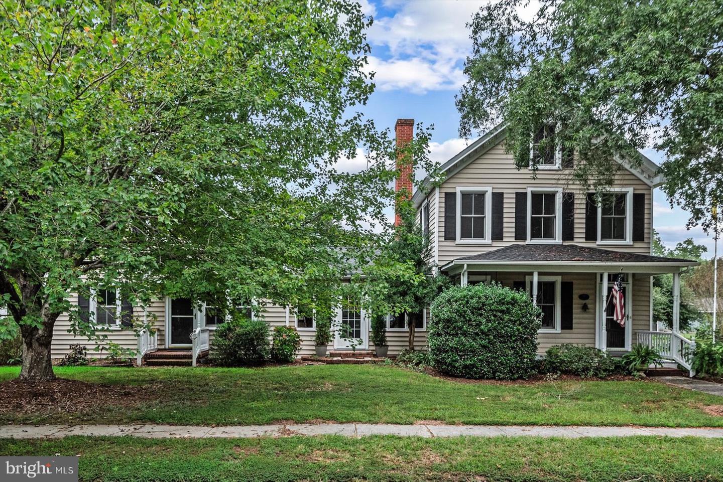92 FRONT ST, WARSAW, Virginia 22572, 5 Bedrooms Bedrooms, ,3 BathroomsBathrooms,Residential,For sale,92 FRONT ST,VARV2000538 MLS # VARV2000538