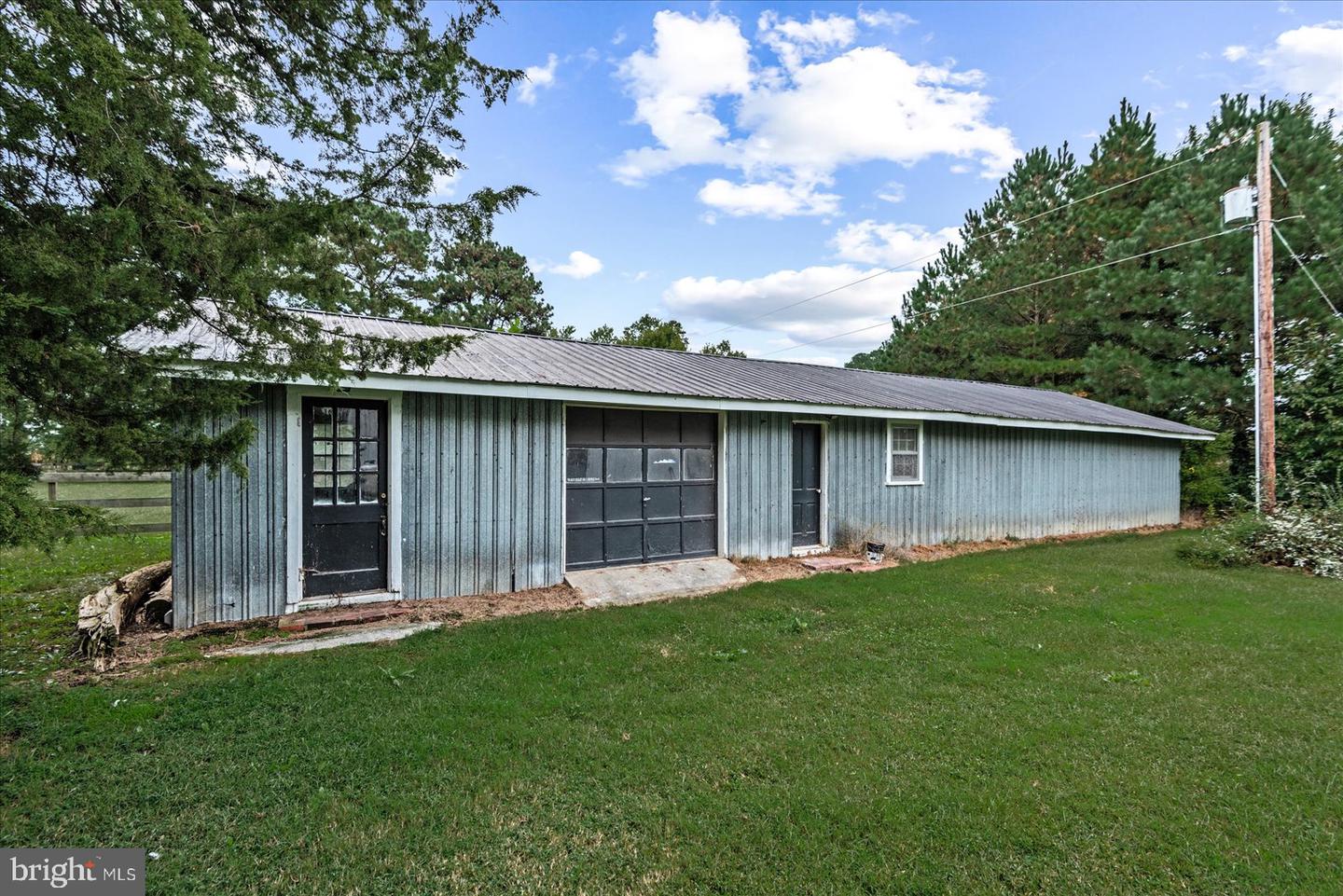 92 FRONT ST, WARSAW, Virginia 22572, 5 Bedrooms Bedrooms, ,3 BathroomsBathrooms,Residential,For sale,92 FRONT ST,VARV2000538 MLS # VARV2000538