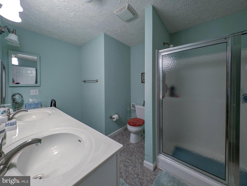 15398 NORMAN RD, CULPEPER, Virginia 22701, 3 Bedrooms Bedrooms, ,3 BathroomsBathrooms,Residential,15398 NORMAN RD,VACU2011756 MLS # VACU2011756