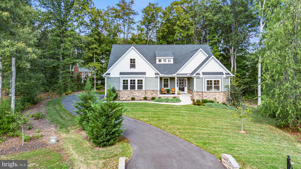 11603 SOUTHVIEW CT, SPOTSYLVANIA, Virginia 22551, 6 Bedrooms Bedrooms, ,5 BathroomsBathrooms,Residential,11603 SOUTHVIEW CT,VASP2036668 MLS # VASP2036668
