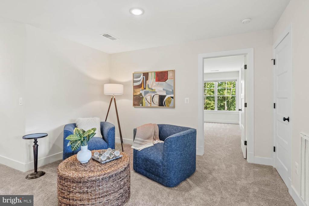 11603 SOUTHVIEW CT, SPOTSYLVANIA, Virginia 22551, 6 Bedrooms Bedrooms, ,5 BathroomsBathrooms,Residential,11603 SOUTHVIEW CT,VASP2036668 MLS # VASP2036668