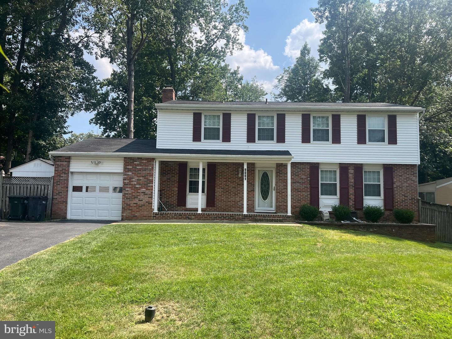 9001 FOX LAIR DR, BURKE, Virginia 22015, 5 Bedrooms Bedrooms, ,2 BathroomsBathrooms,Residential,For sale,9001 FOX LAIR DR,VAFX2258322 MLS # VAFX2258322