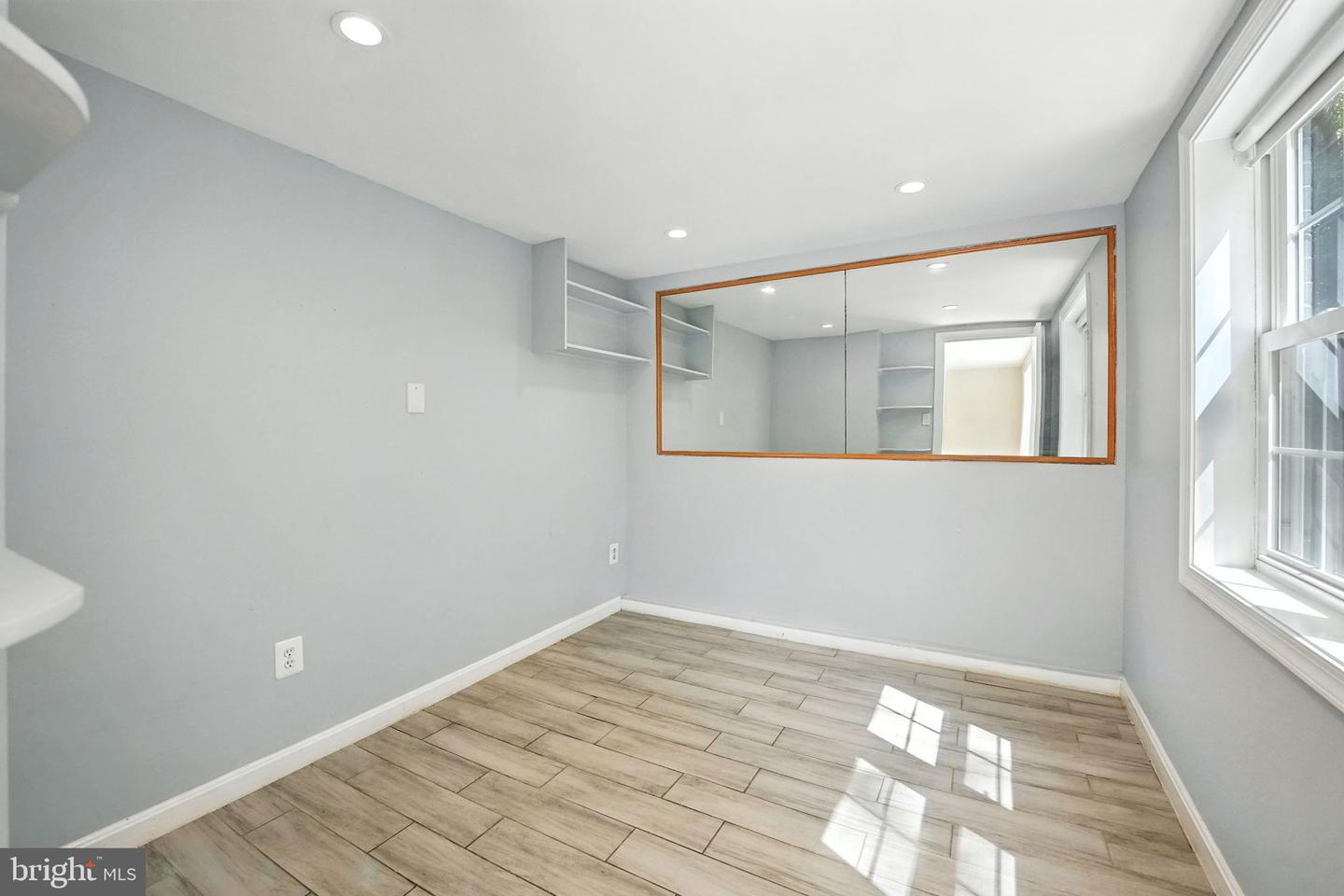 5206 EASTON DR, SPRINGFIELD, Virginia 22151, 5 Bedrooms Bedrooms, ,3 BathroomsBathrooms,Residential,For sale,5206 EASTON DR,VAFX2259944 MLS # VAFX2259944