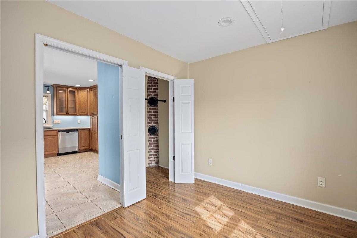 225 STULL RUN LN, GROTTOES, Virginia 24441, 2 Bedrooms Bedrooms, ,1 BathroomBathrooms,Residential,225 STULL RUN LN,669174 MLS # 669174