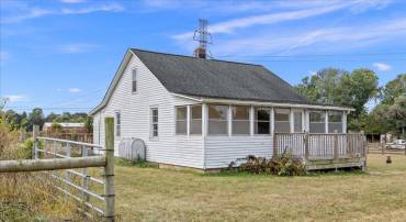 225 STULL RUN LN, GROTTOES, Virginia 24441, 2 Bedrooms Bedrooms, ,1 BathroomBathrooms,Residential,225 STULL RUN LN,669174 MLS # 669174