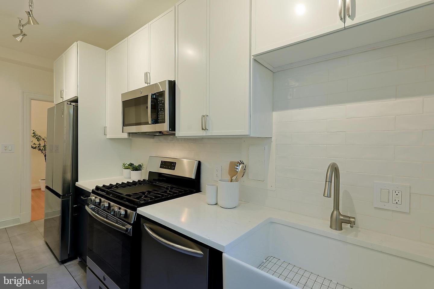 3100 CONNECTICUT AVE NW #302, WASHINGTON, District Of Columbia 20008, 1 Bedroom Bedrooms, ,1 BathroomBathrooms,Residential,For sale,3100 CONNECTICUT AVE NW #302,DCDC2214300 MLS # DCDC2214300