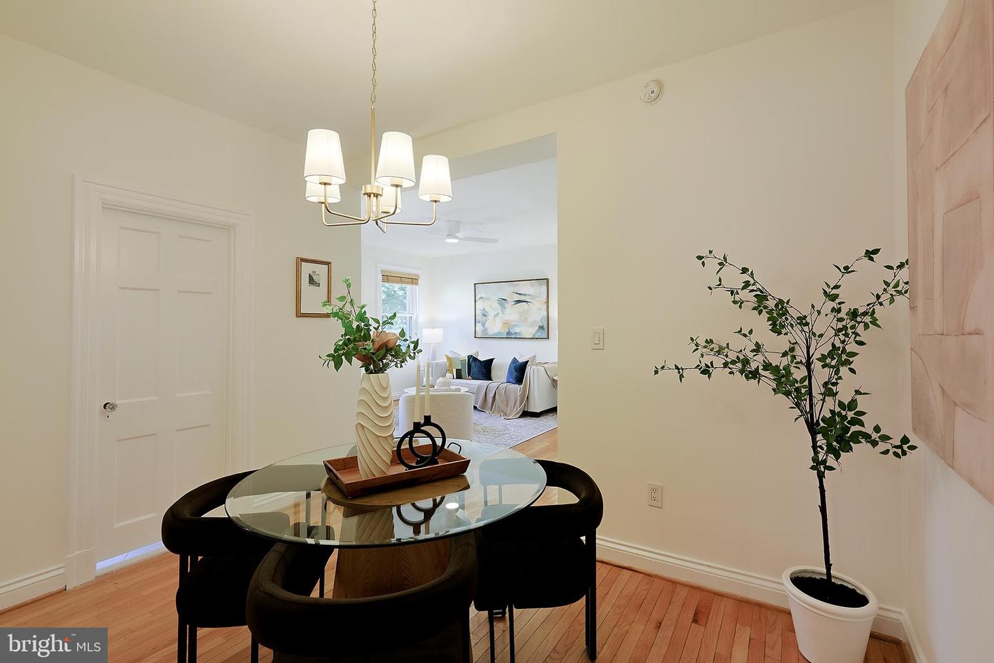 3100 CONNECTICUT AVE NW #302, WASHINGTON, District Of Columbia 20008, 1 Bedroom Bedrooms, ,1 BathroomBathrooms,Residential,For sale,3100 CONNECTICUT AVE NW #302,DCDC2214300 MLS # DCDC2214300